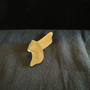 Vintage two-tone Gold Finish Brooch